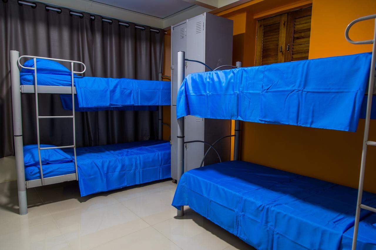 Hostal Apoteose *